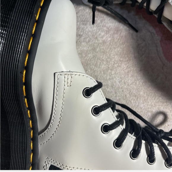 white jadon doc martens 🐇 - Picture 5 of 7